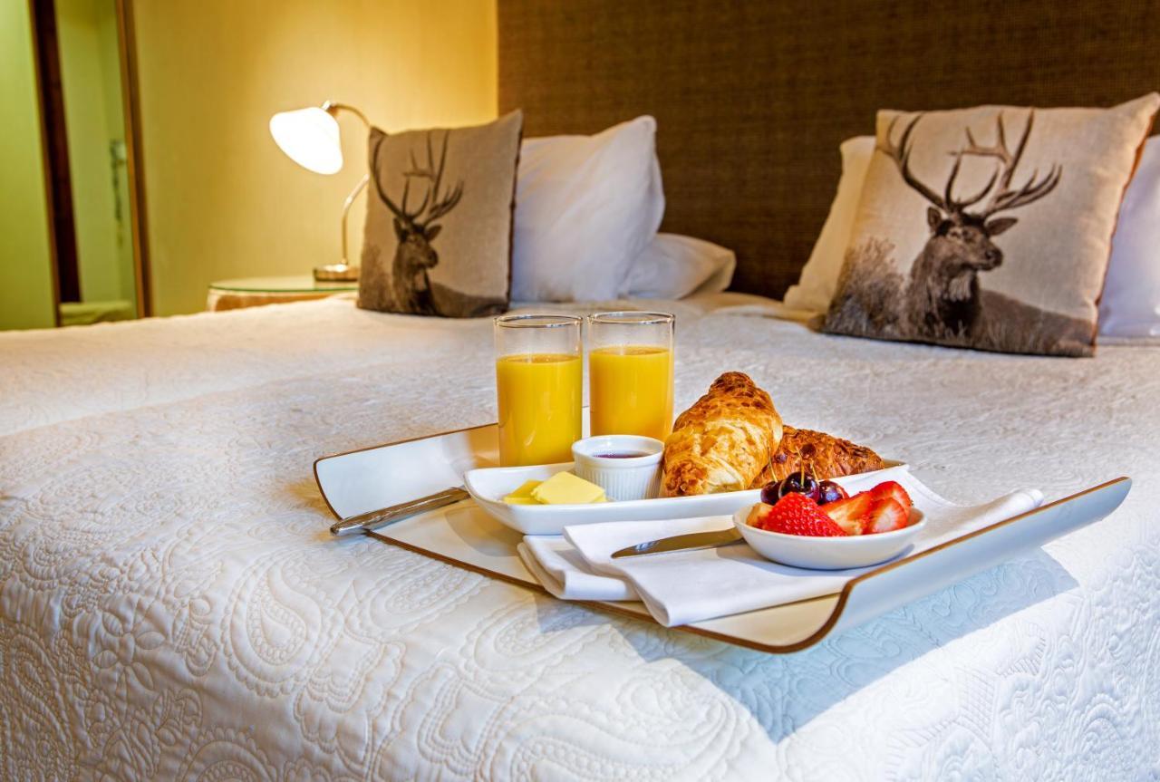 Gibbon Bridge Hotel كليثروي المظهر الخارجي الصورة