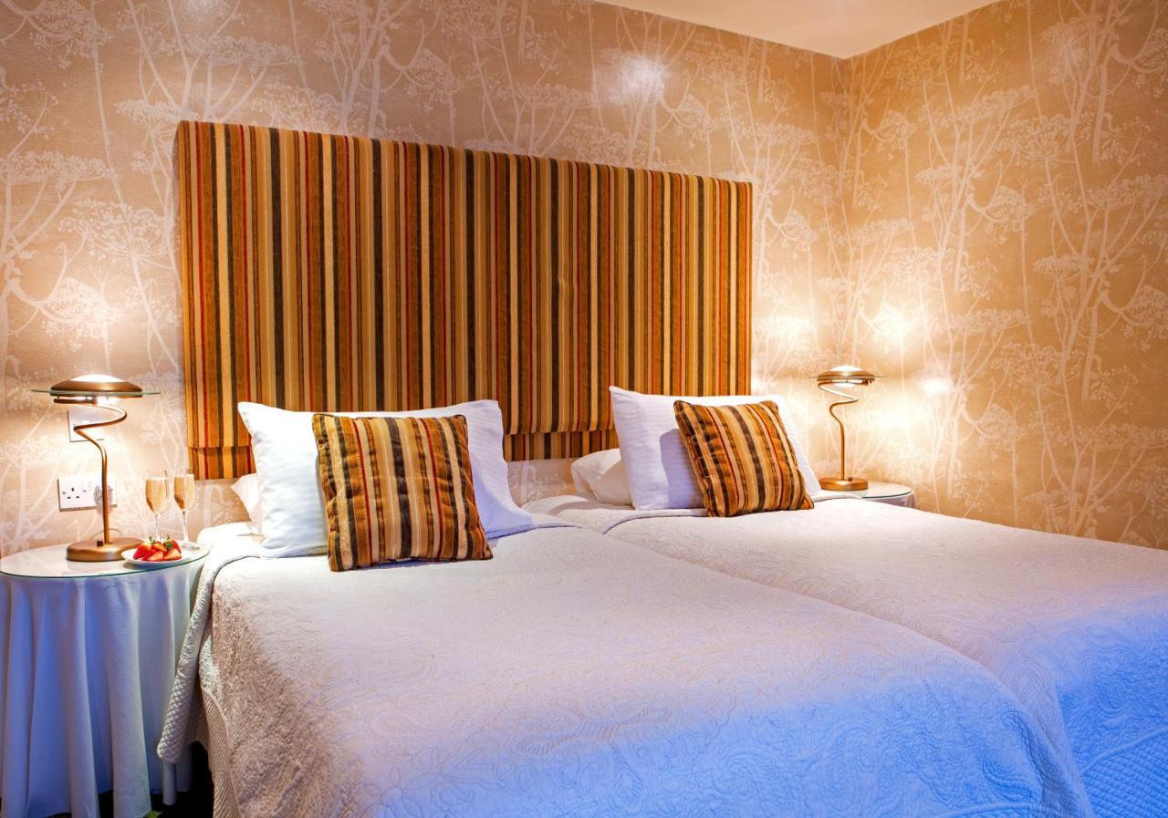 Gibbon Bridge Hotel كليثروي المظهر الخارجي الصورة