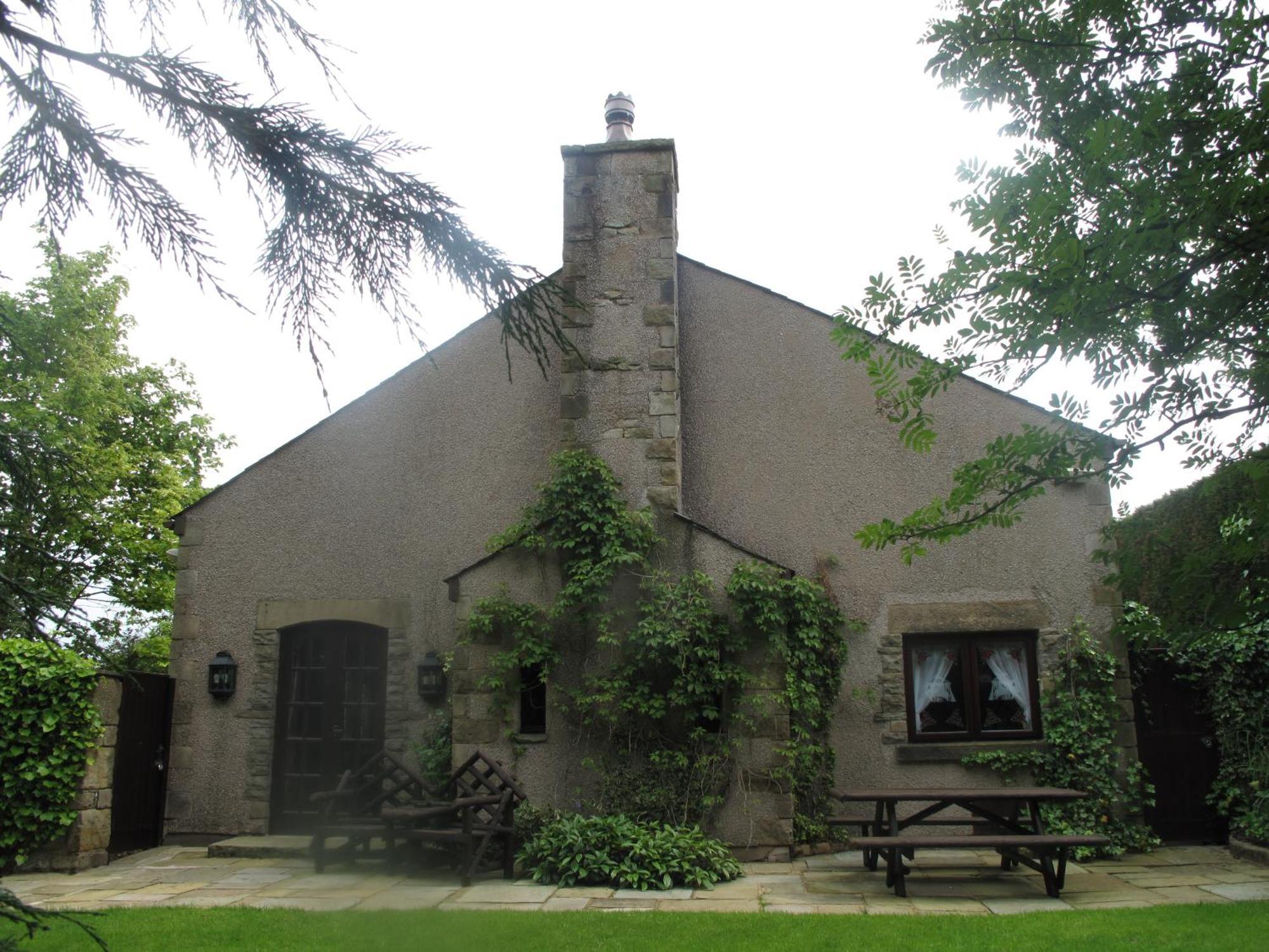 Gibbon Bridge Hotel كليثروي المظهر الخارجي الصورة