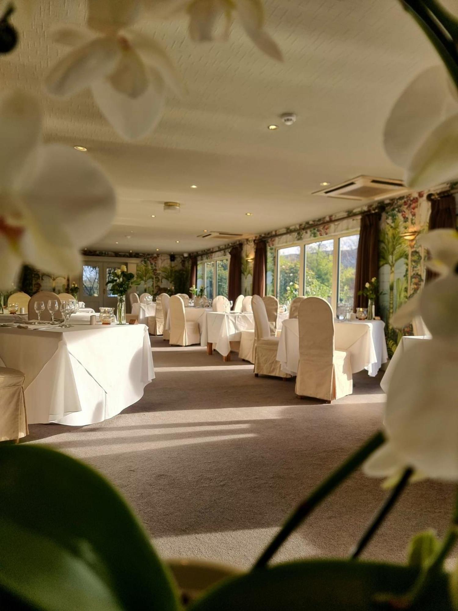 Gibbon Bridge Hotel كليثروي المظهر الخارجي الصورة